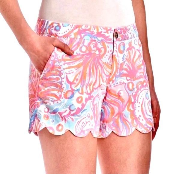 LILLY PULITZER The Buttercup Short in Pink Pout Too Much Bubbly Scalloped Sz 10 - Picture 2 of 15